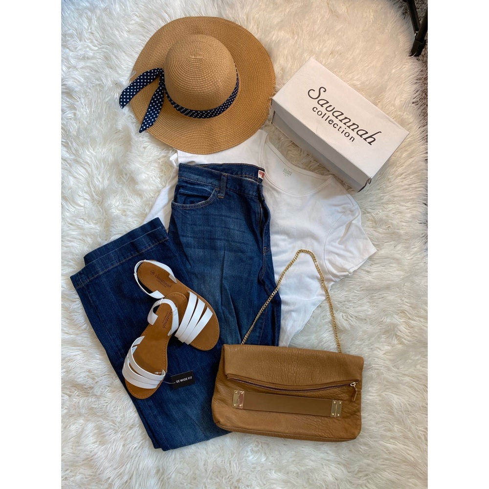 Wide fit white flip flops new